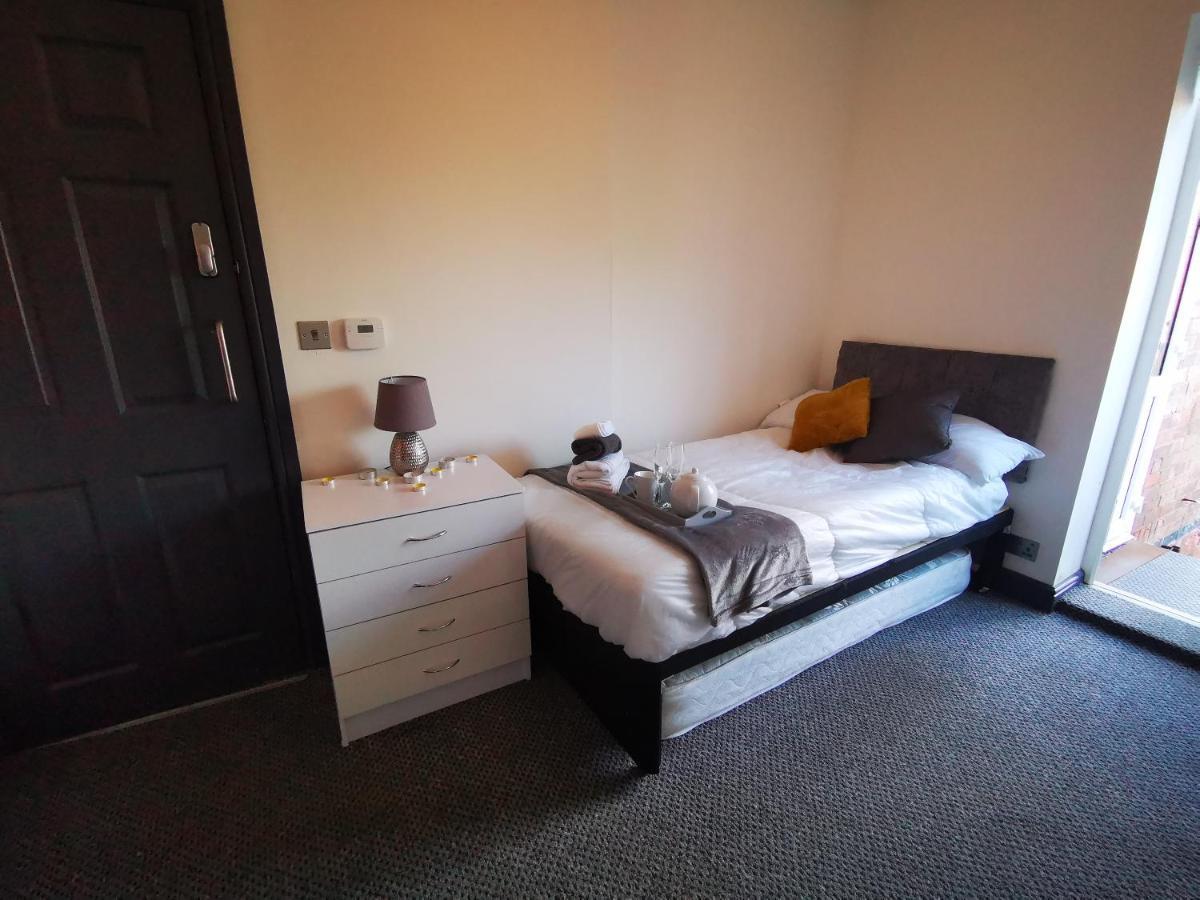 Mapperley House - Under New Management Promotional Rates Available Hotel นอตติงแฮม ภายนอก รูปภาพ