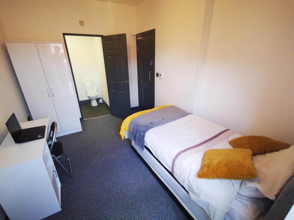 Mapperley House - Under New Management Promotional Rates Available Hotel นอตติงแฮม ภายนอก รูปภาพ