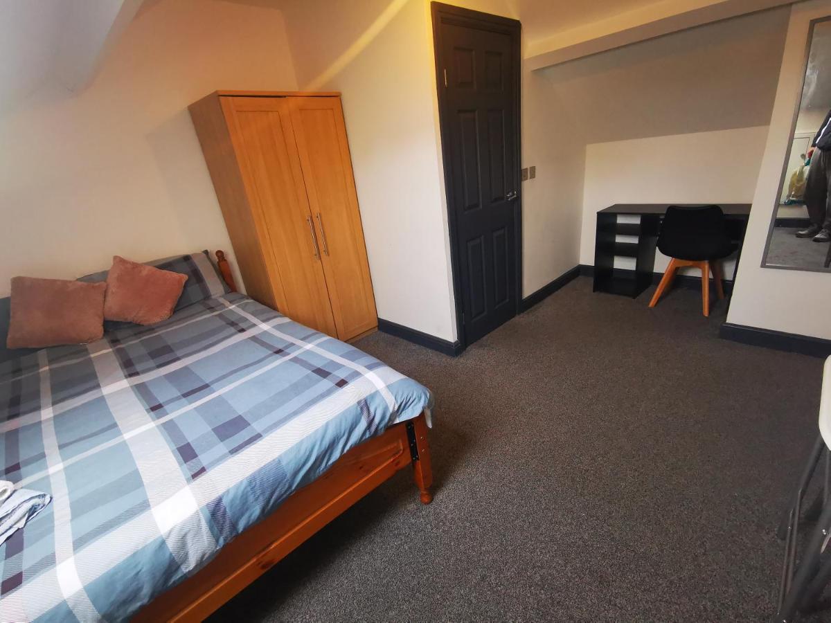 Mapperley House - Under New Management Promotional Rates Available Hotel นอตติงแฮม ภายนอก รูปภาพ