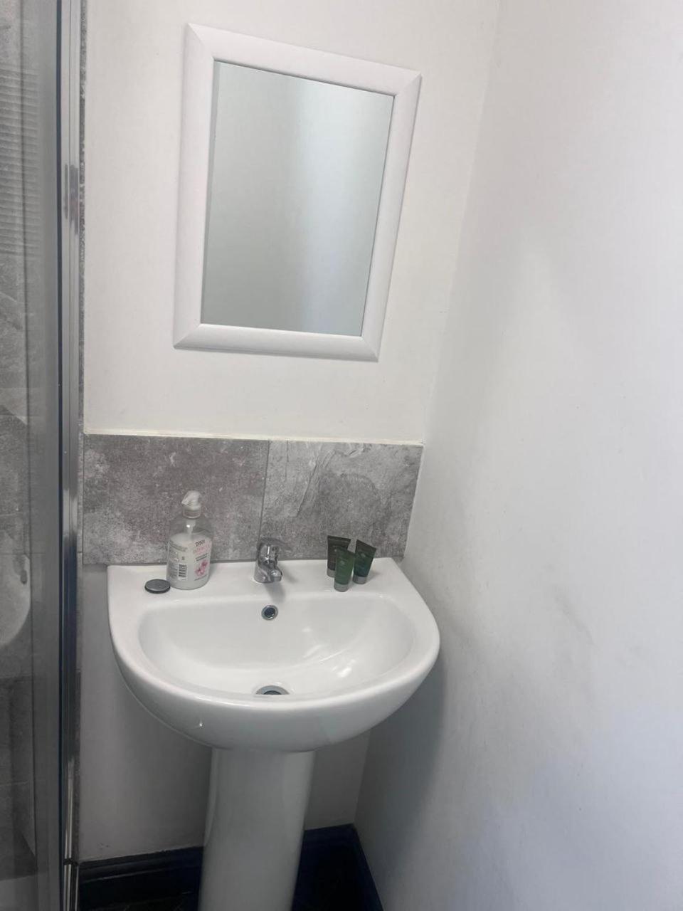 Mapperley House - Under New Management Promotional Rates Available Hotel นอตติงแฮม ภายนอก รูปภาพ